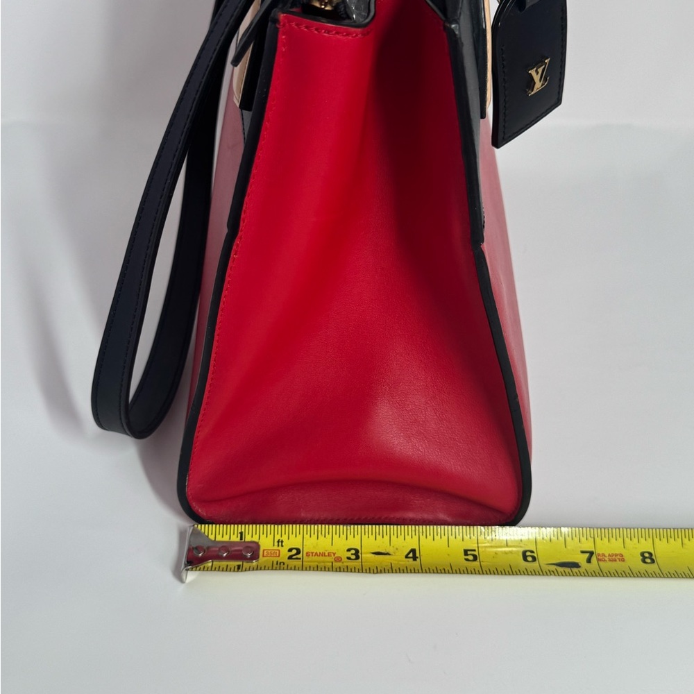 Authentic Louis Vuitton City Steamer MM - Picture 15 of 16